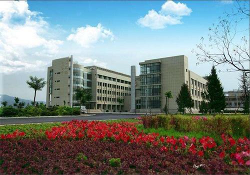 云麦学院