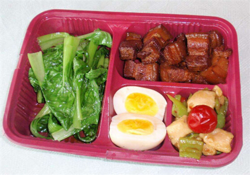 牛八喜学校餐厅