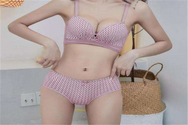梦妮芳内衣加盟