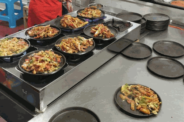 炽牛烤盘饭