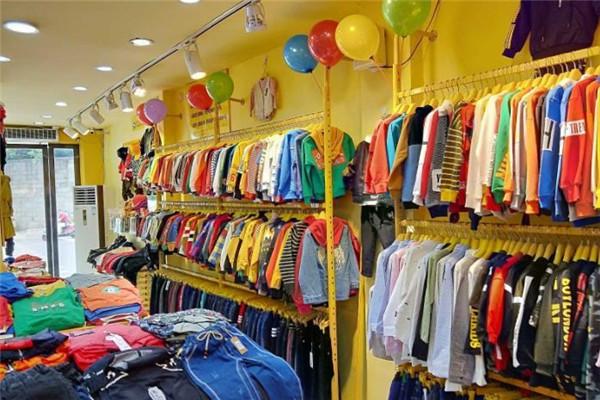 芭啦芭啦童装店加盟