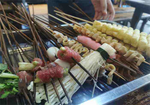 飚锅花串串