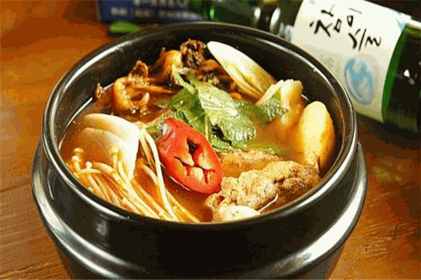神仙脊骨汤饭