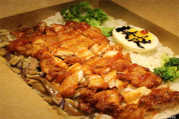 大姐脆皮鸡米饭