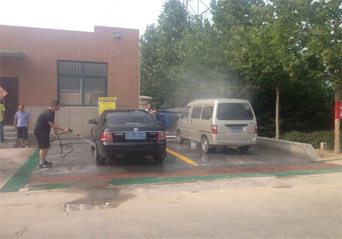 潘达自助洗车