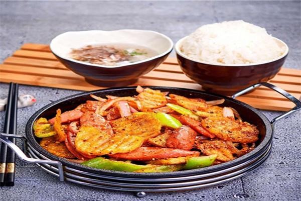航语佳烤盘饭加盟