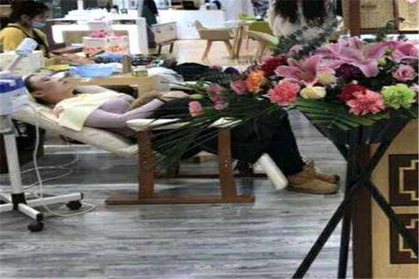 美库化妆品