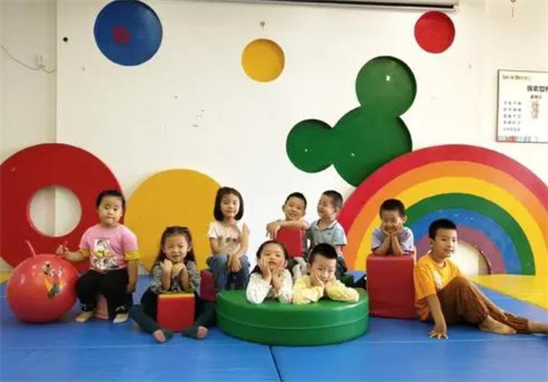 玛尔比恩早教