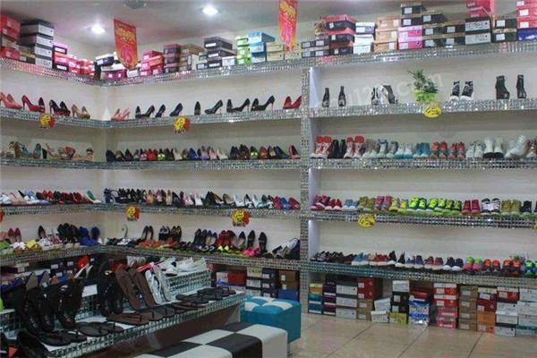 爱走走鞋店加盟