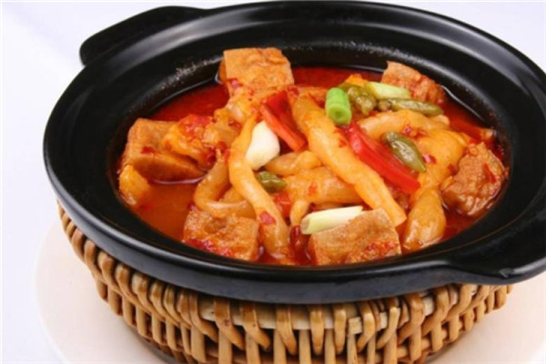 楚食面八方砂锅加盟