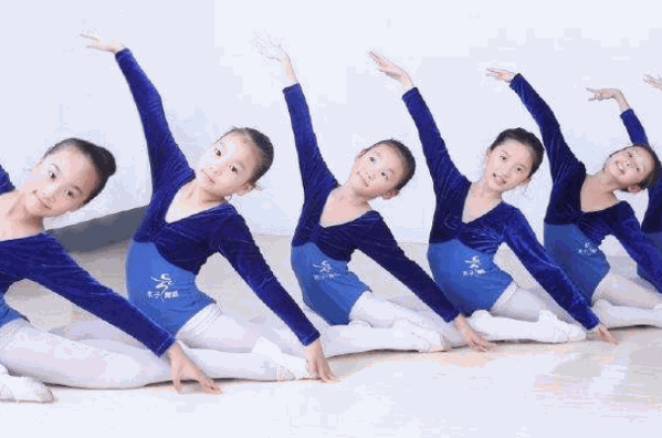 丽质舞蹈