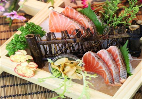 谷神庭院料理