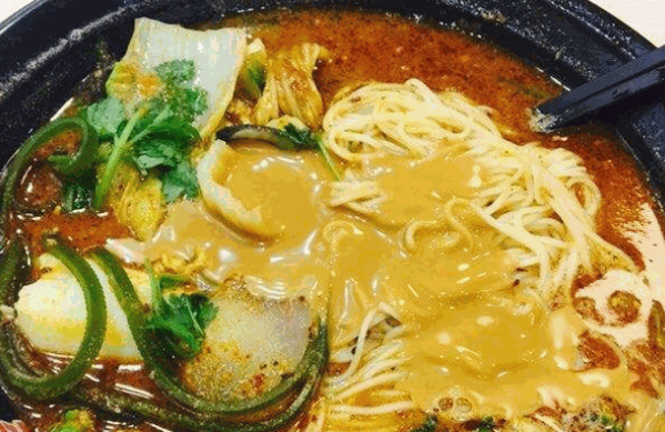 孙新平骨汤麻辣烫