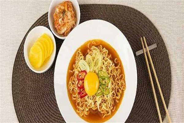 逐趣校园加盟