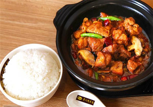 一品黄焖鸡米饭