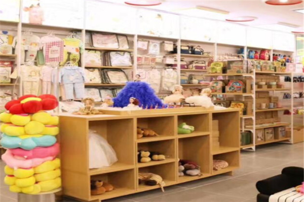毛毛虫母婴店