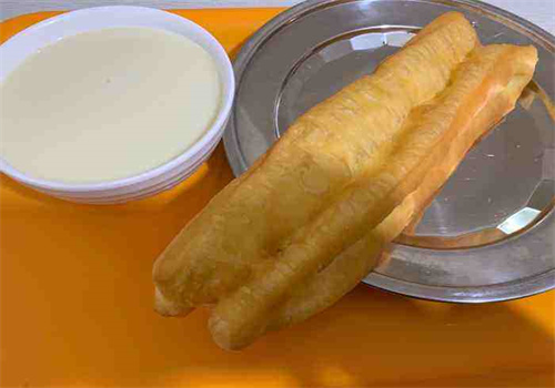 盛记源豆浆油条