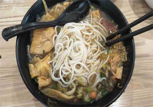 北海黄李记螺蛳粉