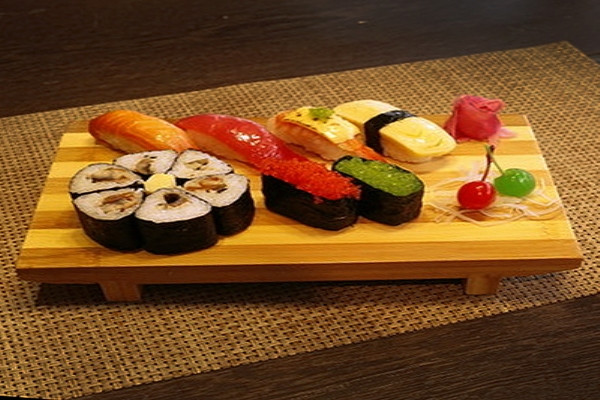 樱花墅料理加盟