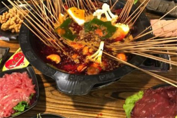 签与签寻串串火锅