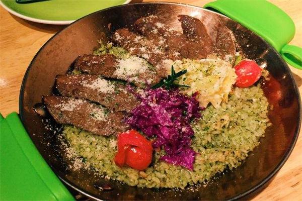优q铁锅饭加盟
