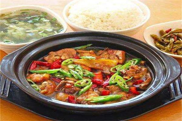 黄氏正宗黄焖鸡米饭