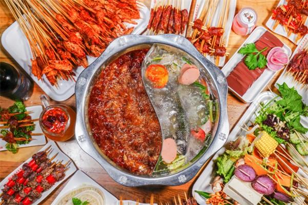 蓉于一家串串火锅