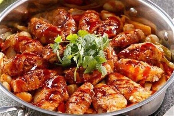 京御皇三汁焖锅加盟