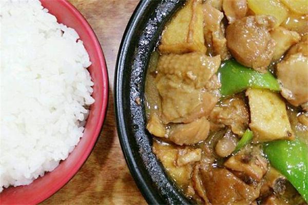 黄氏正宗黄焖鸡米饭