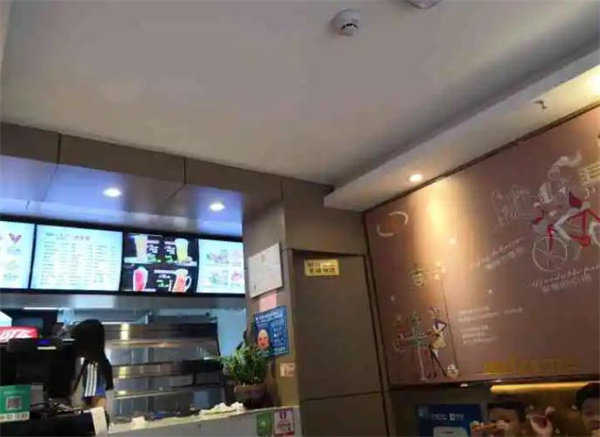 汉克斯炸鸡汉堡