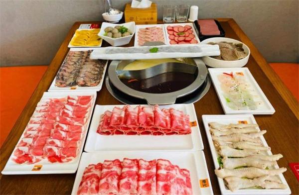 佬土鹅肠火锅