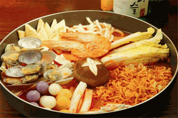 玛食达年糕火锅加盟