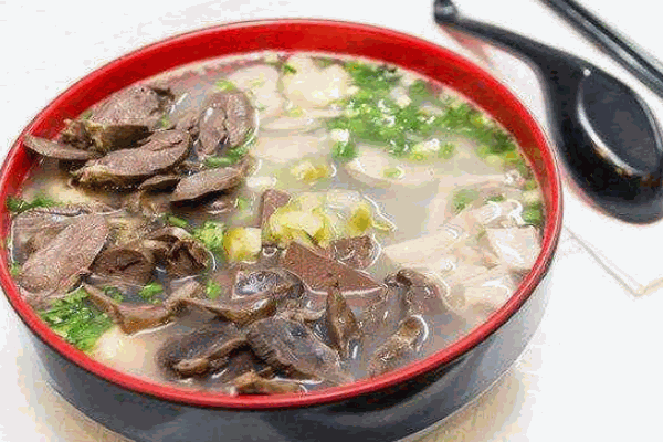 鸭血粉丝汤