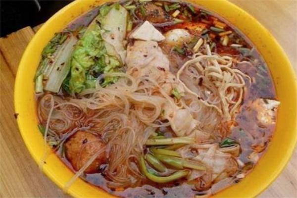 麻小牛麻辣烫加盟