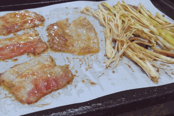 壹佰度纸上烧烤