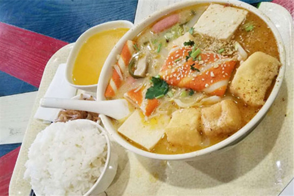 魔饭小姐麻辣烫加盟