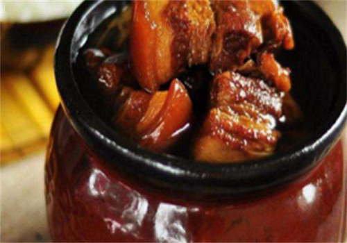 刘老妈砂锅坛肉