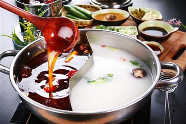 红味军火锅店