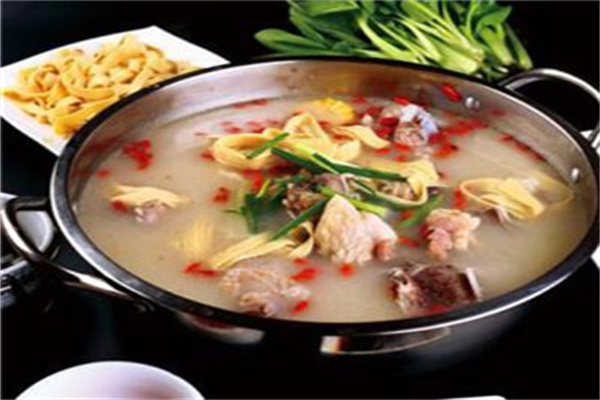 红味军火锅店