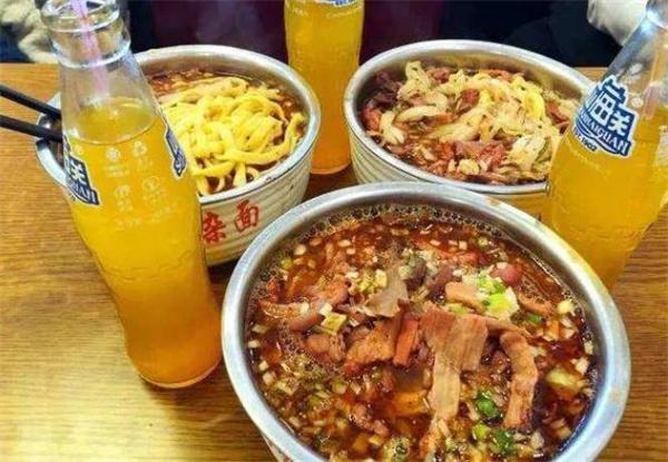 窦四牛杂面