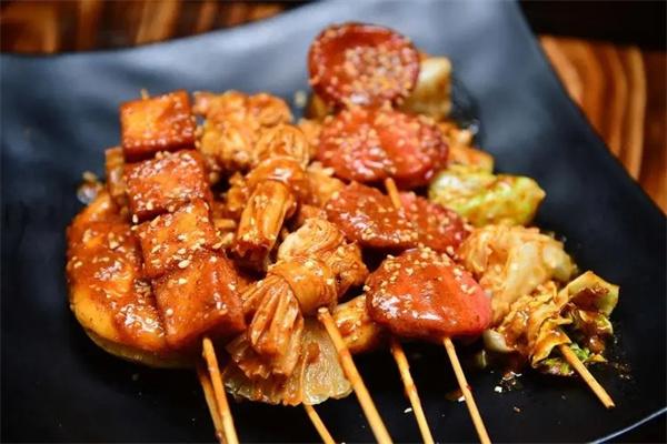 焦振锋炸串