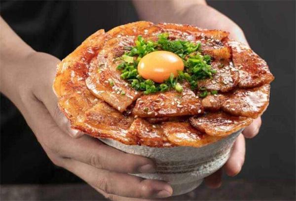有一家烤肉饭