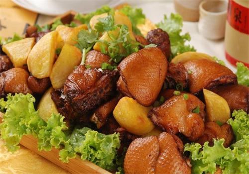 炖诱诱老妈炖肉盒饭