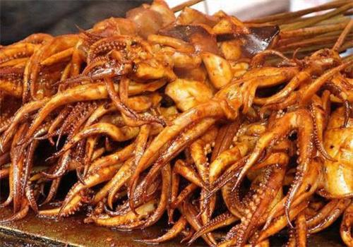 鸭尚煌鱿鱼串烧