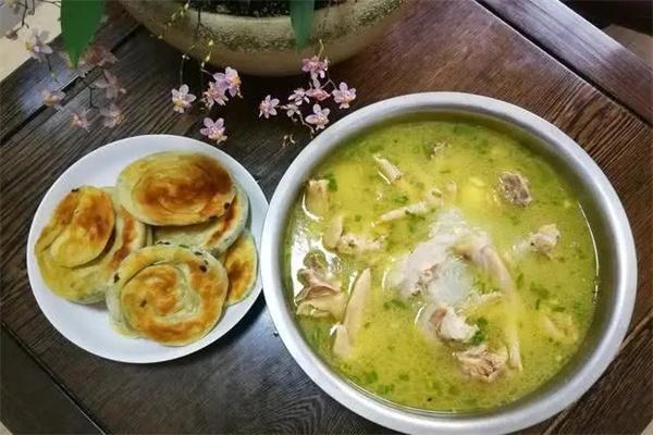 葱油饼母鸡汤
