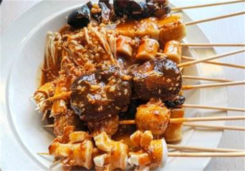 鸭尚煌鱿鱼串烧