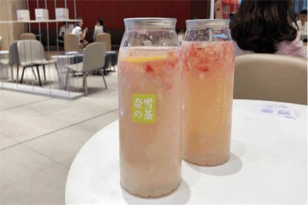 奈雪的茶气泡水