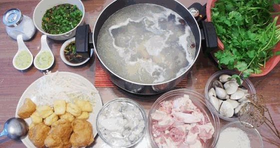 生蚝煲鸡-
