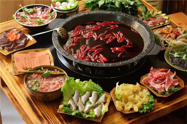 鼎记牛肉火锅加盟