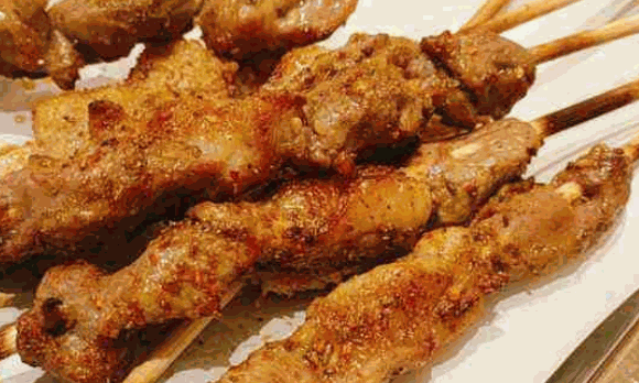 成兴记买卖提羊肉串